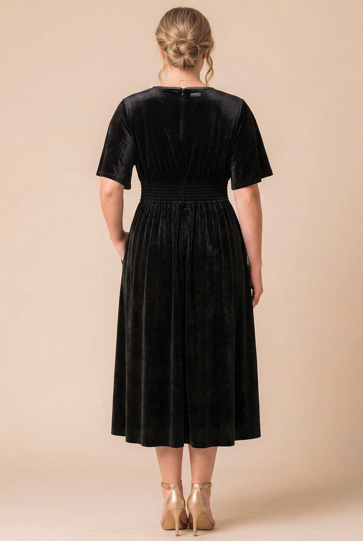 Elegant Velvet V-Neck Midi Cocktail Dress