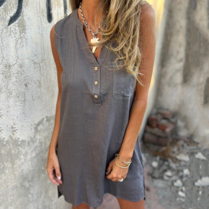 Isley - Classic Sleeveless Dress